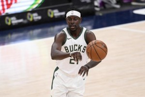  鹈鹕锡安健康归来，暴力美学重现江湖  