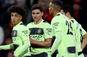  哈兰德戴帽创纪录，曼城五球横扫伯恩茅斯  