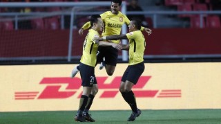  乌迪内斯闪电反击犀利，开场闪击奠定胜局