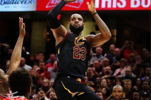  兰斯青年军异军突起，快速反击战术打穿老牌豪门