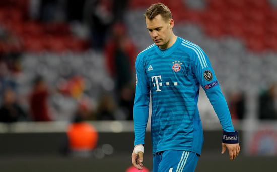  索肖年轻门将神勇发挥，多次扑救保住城门不失