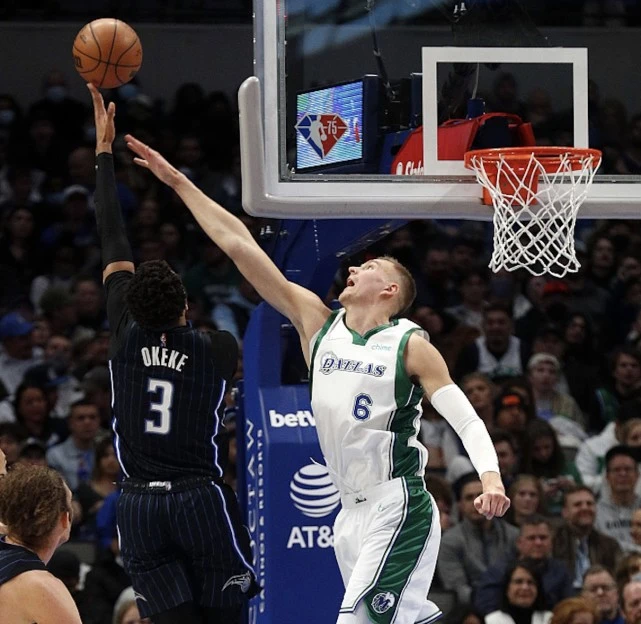  波尔津吉斯统治内线凯尔特人轻取魔术迎四连胜